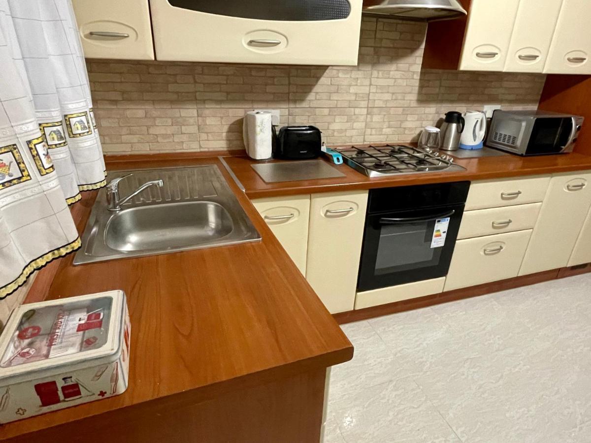 Regent Court - 3 Bedroom Apartment Within Walking Distance From Seafront Bahía de San Pablo Exterior foto